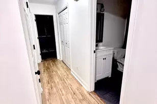 9418 Erie St, Highland, IN 46322 - Photo 14