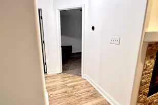 9418 Erie St, Highland, IN 46322 - Photo 12