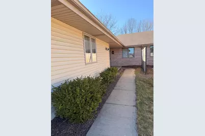 9418 Erie Street, Highland, IN 46322 - Photo 2