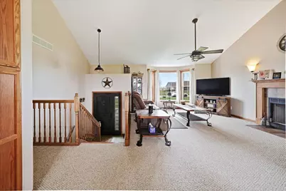 9197 W 196th Avenue, Lowell, IN 46356 - Photo 4