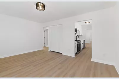 207 Harrington Avenue, Crown Point, IN 46307 - Photo 4