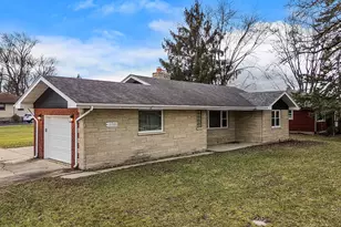 12535 W 85th Ave, Saint John, IN 46373 - Photo 2