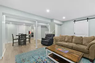 10990 Isles Ave, Dyer, IN 46311 - Photo 22