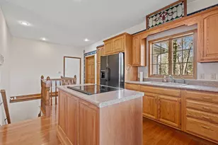 6664 Ridgeview Dr, Demotte, IN 46310 - Photo 4