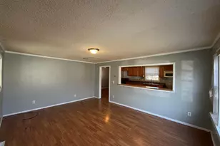 5706 W 43rd Ave, Gary, IN 46408 - Photo 4