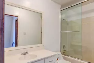 8029 Jefferson Ave, Munster, IN 46321 - Photo 12