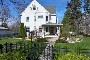 417 S Riverside Dr, Winamac, IN 46996 - Photo 6