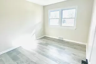 4142 S Grover Ave, Hammond, IN 46327 - Photo 6