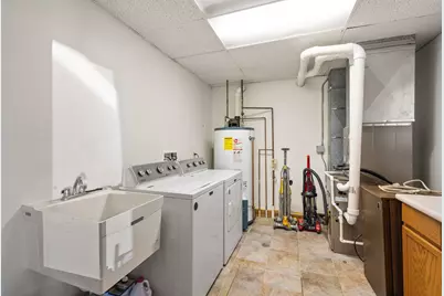 6113 S State Road 10, Knox, IN 46534 - Photo 24