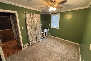 2414 Manhattan St, Michigan City, IN 46360 - Photo 10