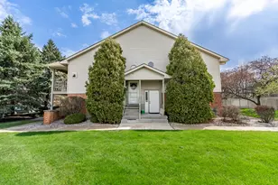 2104 Terrace Dr, Highland, IN 46322 - Photo 1