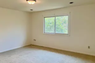 2104 Terrace Dr, Highland, IN 46322 - Photo 24