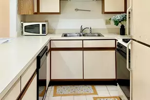 2104 Terrace Dr, Highland, IN 46322 - Photo 10