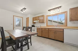 8540 Christopher Dr, Saint John, IN 46373 - Photo 18