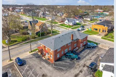 182 W North Street, Crown Point, IN 46307 - Photo 2