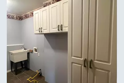 1159 S Delaware, Hobart, IN 46342 - Photo 24