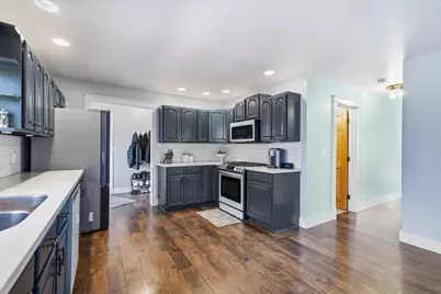 9642 W 1100 N, Demotte, IN 46310 - Photo 8