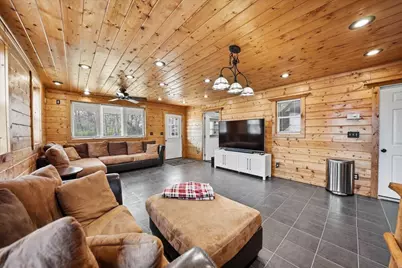 9642 W 1100 N, Demotte, IN 46310 - Photo 32