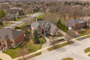 10224 Cherrywood Ln, Munster, IN 46321 - Photo 98