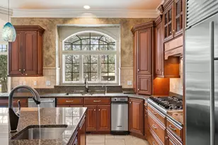 10224 Cherrywood Ln, Munster, IN 46321 - Photo 36