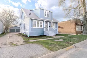 2812 Dekalb St, Lake Station, IN 46405 - Photo 2