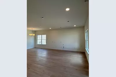 10373 Iowa Street, Crown Point, IN 46307 - Photo 4