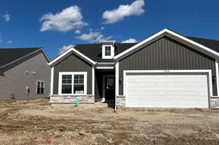 10373 Iowa St, Crown Point, IN 46307 - Photo 2