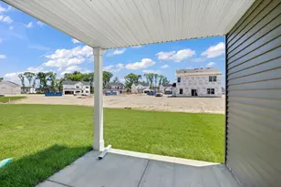10373 Iowa St, Crown Point, IN 46307 - Photo 22