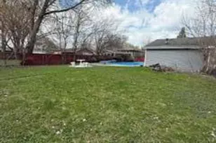 1236 Fisher St, Munster, IN 46321 - Photo 22