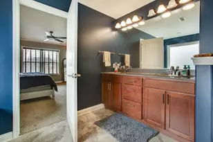 3352 Field Hawk Dr, Valparaiso, IN 46383 - Photo 8