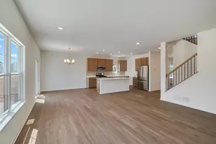 10243 Texas St, Crown Point, IN 46307 - Photo 6