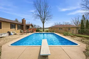 3921 Bonnie Dr, Crown Point, IN 46307 - Photo 44