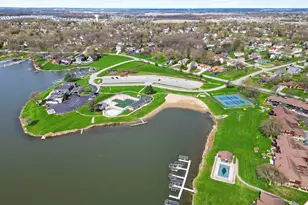 3921 Bonnie Dr, Crown Point, IN 46307 - Photo 56