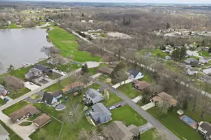 3921 Bonnie Dr, Crown Point, IN 46307 - Photo 54