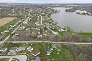 3921 Bonnie Dr, Crown Point, IN 46307 - Photo 56