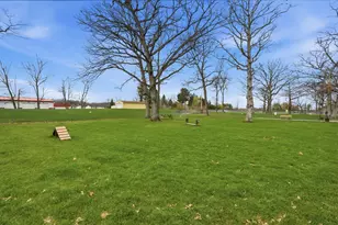 3921 Bonnie Dr, Crown Point, IN 46307 - Photo 52