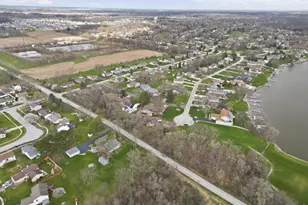 3921 Bonnie Dr, Crown Point, IN 46307 - Photo 50