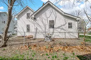 701 Ridge St, La Porte, IN 46350 - Photo 22