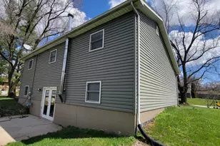 601 Gatewood Dr, Lowell, IN 46356 - Photo 6