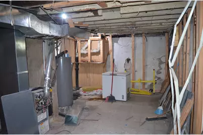 1548 Taney Street, Gary, IN 46404 - Photo 6