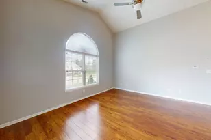 5260 E 109th Pl, Crown Point, IN 46307 - Photo 6