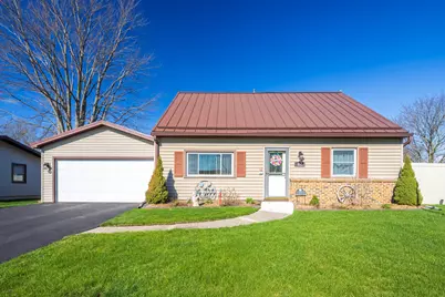 213 E Jefferson Street, Westville, IN 46391 - Photo 1