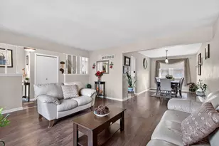 847 Appletree Dr, Schererville, IN 46375 - Photo 6