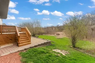 847 Appletree Dr, Schererville, IN 46375 - Photo 2