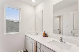 10651 Whitney Pl, Crown Point, IN 46307 - Photo 16