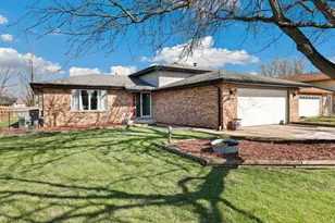 115 Cypress Dr, Schererville, IN 46375 - Photo 1