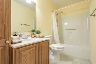 1606 Geranium Cir, Valparaiso, IN 46383 - Photo 18
