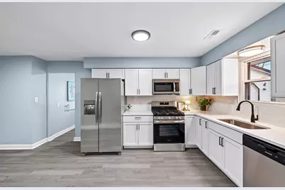 208 E Avenue A, Griffith, IN 46319 - Photo 8