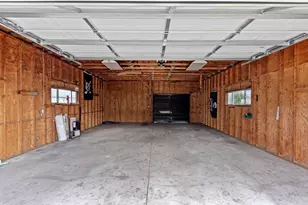 208 E Ave A, Griffith, IN 46319 - Photo 20