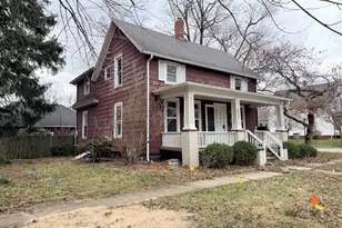 302 G St, La Porte, IN 46350 - Photo 2